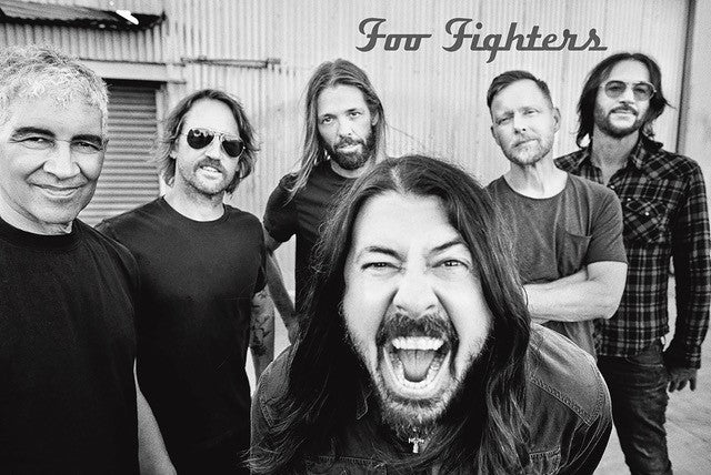 88 - FOO FIGHTERS b&w